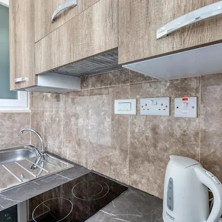 Beautiful, Spacious With Bbq & Private Terrace By 360 Estates Апартаменты *