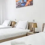 Beautiful, Spacious With Bbq & Private Terrace By 360 Estates アパート