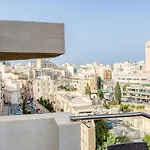 Beautiful, Spacious With Bbq & Private Terrace By 360 Estates アパート Saint Julian's