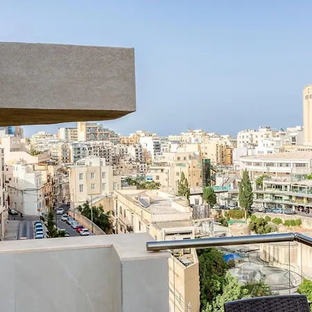 Beautiful, Spacious With Bbq & Private Terrace By 360 Estates Διαμέρισμα Saint Julian's