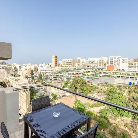 Apartment Beautiful, Spacious With Bbq & Private Terrace By 360 Estates Saint Julian's