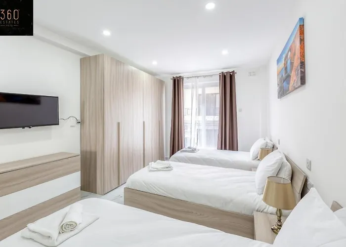 Beautiful, Spacious With Bbq & Private Terrace By 360 Estates Appartement San Ġiljan